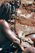3: Himba  breastfed baby (Kakaoland)