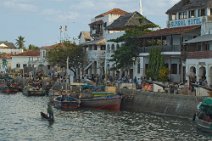 16: Lamu main harbor